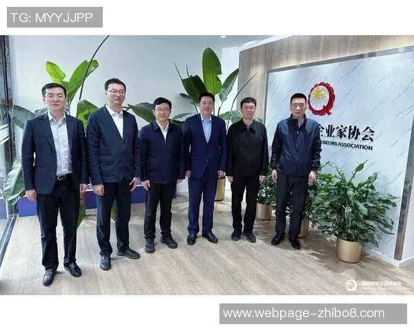 李泓澎：从普通青年到杰出企业家的奋斗历程与成功秘诀分享